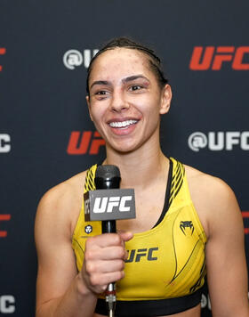 Flyweight Ariane Lipski Speaks With UFC.com After Her Win At UFC Fight Night: Strickland vs Magomedov