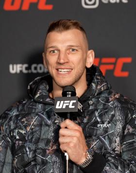 UFC Lightweight Dan Hooker Discusses His UFC 281 Fight With Claudio Puelles.