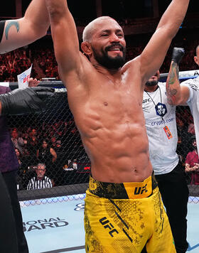 UFC Bantamweight Deiveson Figueiredo Reacts To His Victory Over Rob Font At UFC Fight Night: Dariush vs Tsarukyan.