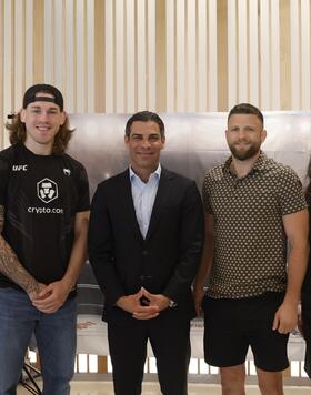 On Thursday, April 6, UFC athletes Calvin Kattar, Brendan Allen and Karolina Kowalkiewicz visited Nicklaus Children’s Hospital in Miami, as part of UFC 287: PEREIRA vs. ADESANYA 2 fight week. 