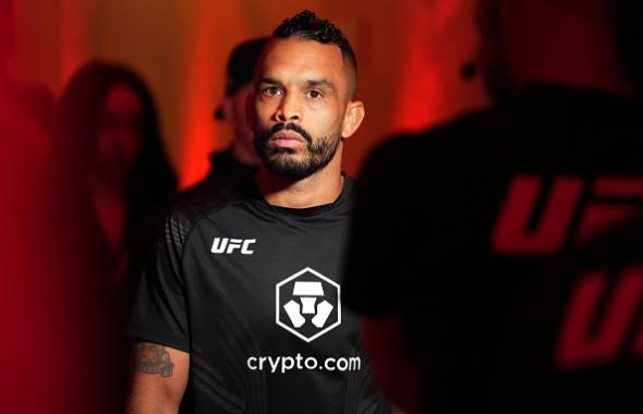 Rob Font prepares to fight Marlon Vera of Ecuador in a bantamweight fight during the UFC Fight Night event at UFC APEX on April 30, 2022 in Las Vegas, Nevada. (Photo by Chris Unger/Zuffa LLC)