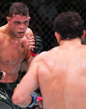  Caio Borralho of Brazil battles Armen Petrosyan of Russia in their middleweight fight during the UFC Fight Night event at UFC APEX on July 09, 2022 in Las Vegas, Nevada. (Photo by Chris Unger/Zuffa LLC)