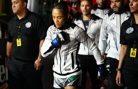 Viviane Araujo of Brazil prepares to fight Alexa Grasso of Mexico in a flyweight fight during the UFC Fight Night event at UFC APEX on October 15, 2022 in Las Vegas, Nevada. (Photo by Jeff Bottari/Zuffa LLC)